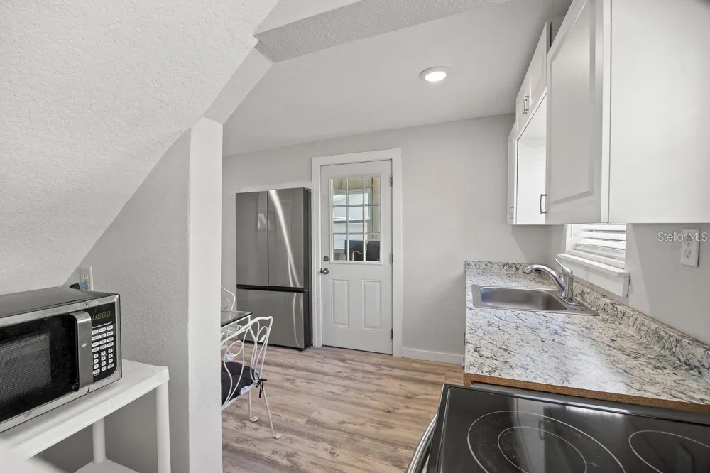60 BRADEN CASTLE DRIVE Bradenton, FL 34208