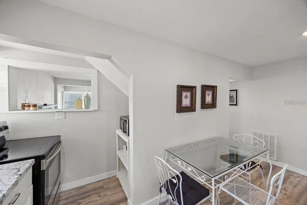 60 BRADEN CASTLE DRIVE Bradenton, FL 34208