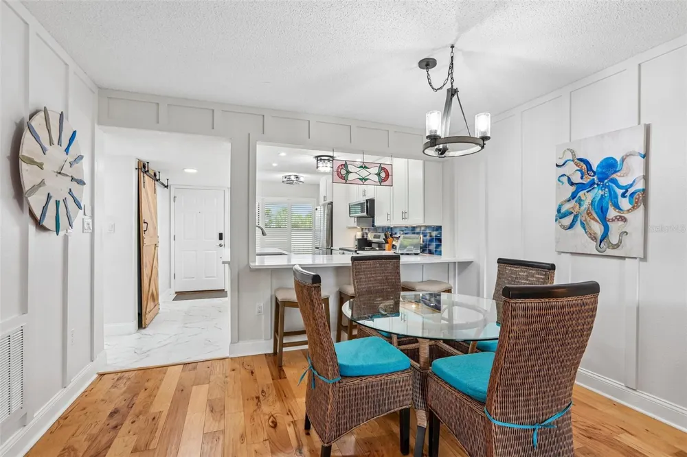 1332 PASADENA AVENUE S #207 South Pasadena, FL 33707