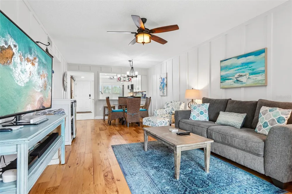 1332 PASADENA AVENUE S #207 South Pasadena, FL 33707