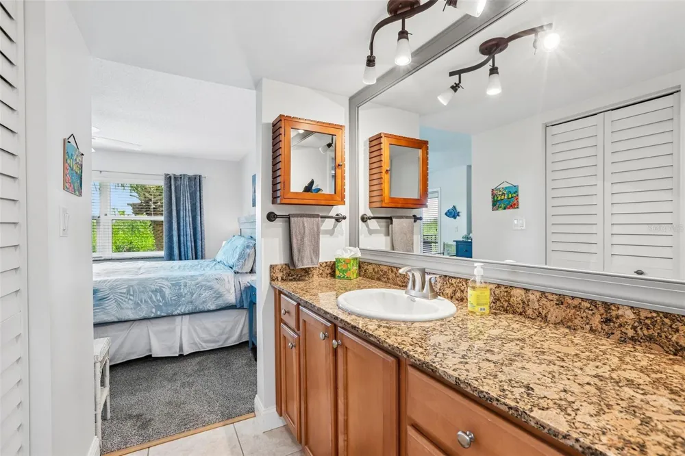 1332 PASADENA AVENUE S #207 South Pasadena, FL 33707