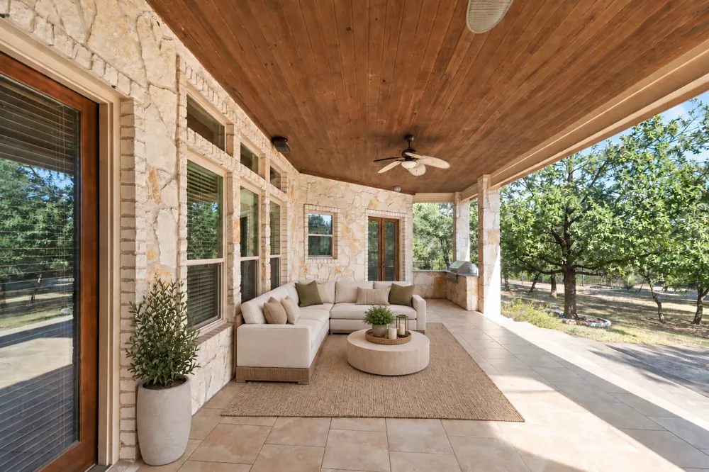 275 Lonely Pine Cove Driftwood, TX 78619