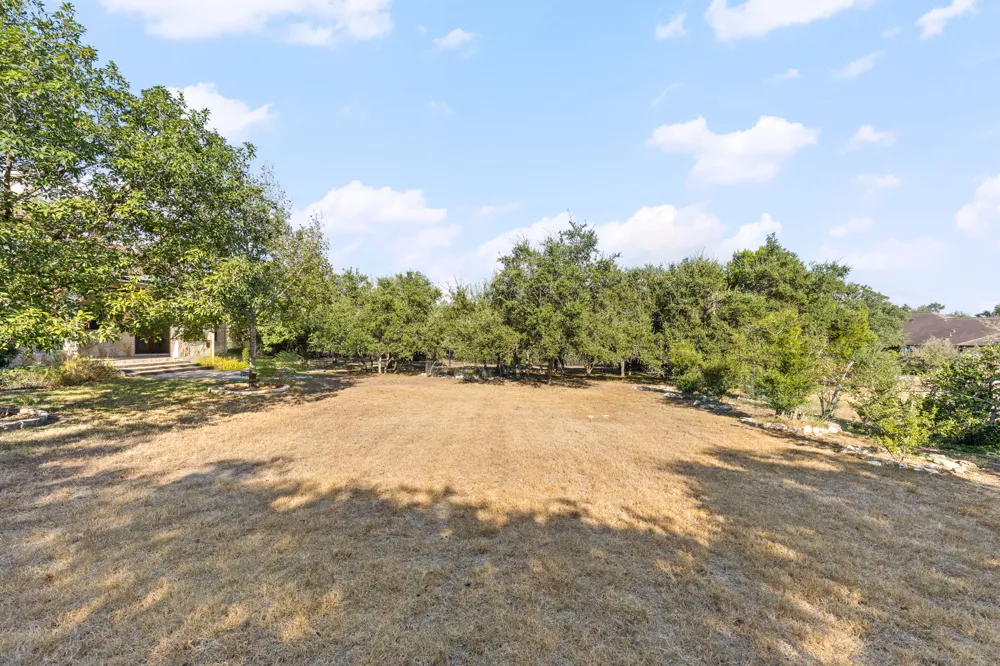 275 Lonely Pine Cove Driftwood, TX 78619