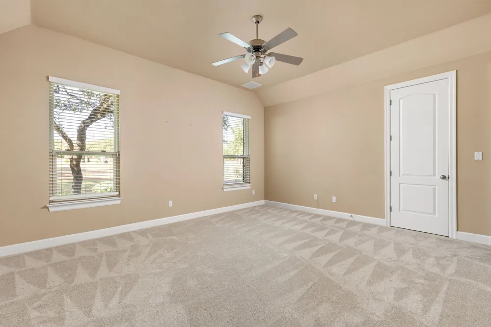 275 Lonely Pine Cove Driftwood, TX 78619