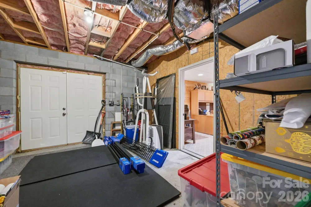 2235 Buck Mountain Road Purlear, NC 28665