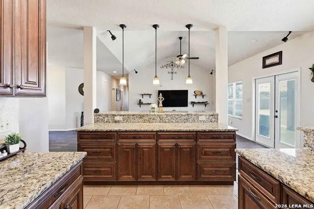 14838 St Hedwig St Hedwig, TX 78152