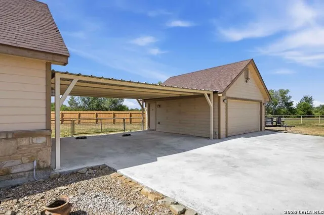 14838 St Hedwig St Hedwig, TX 78152