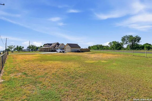 14838 St Hedwig St Hedwig, TX 78152