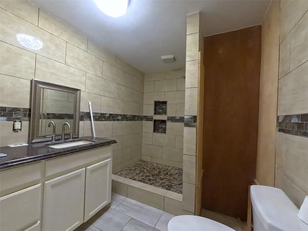 138 Blanchard Loop Danbury, TX 77534