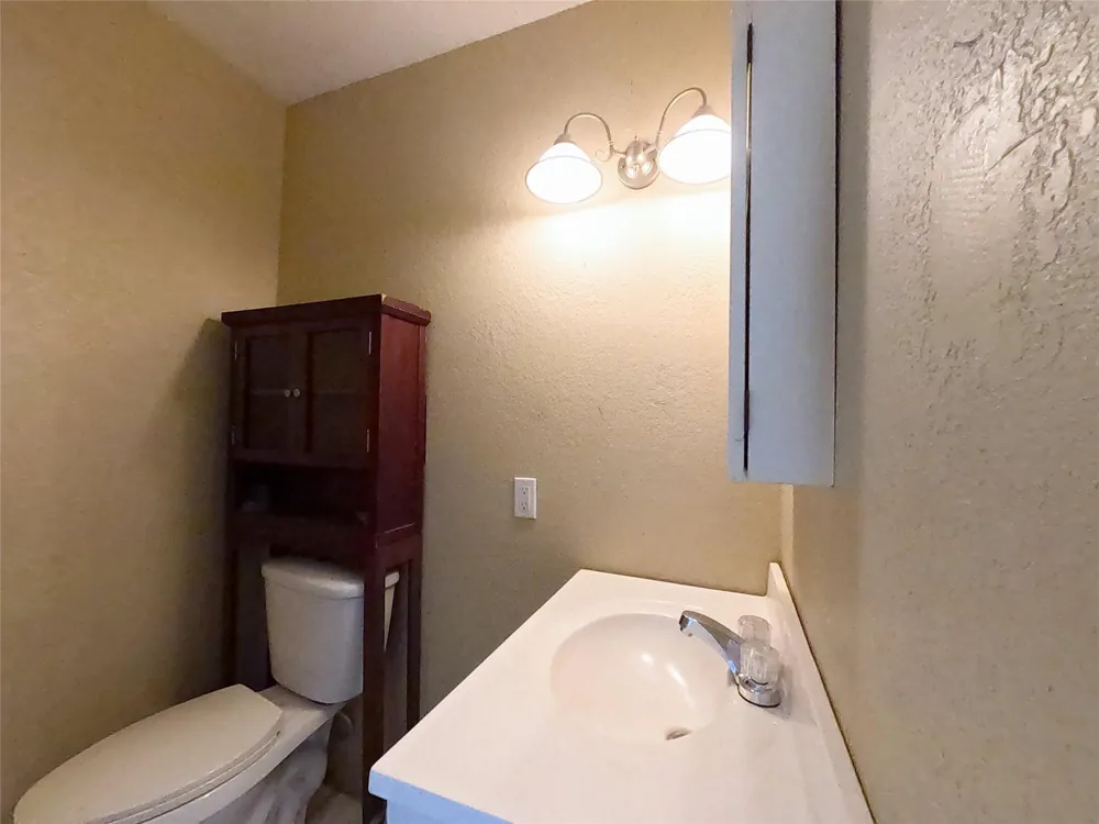 138 Blanchard Loop Danbury, TX 77534
