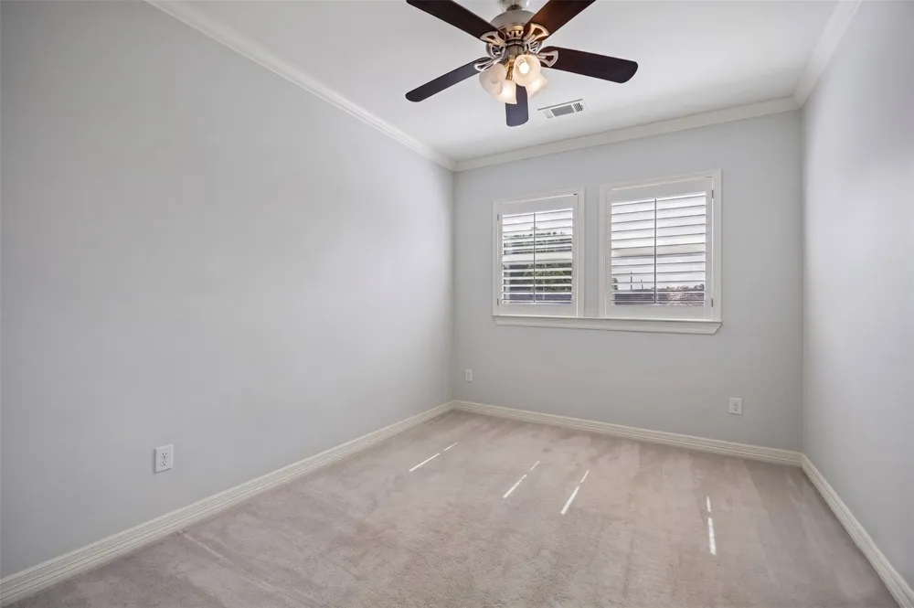 5121 Libbey Lane Houston, TX 77092