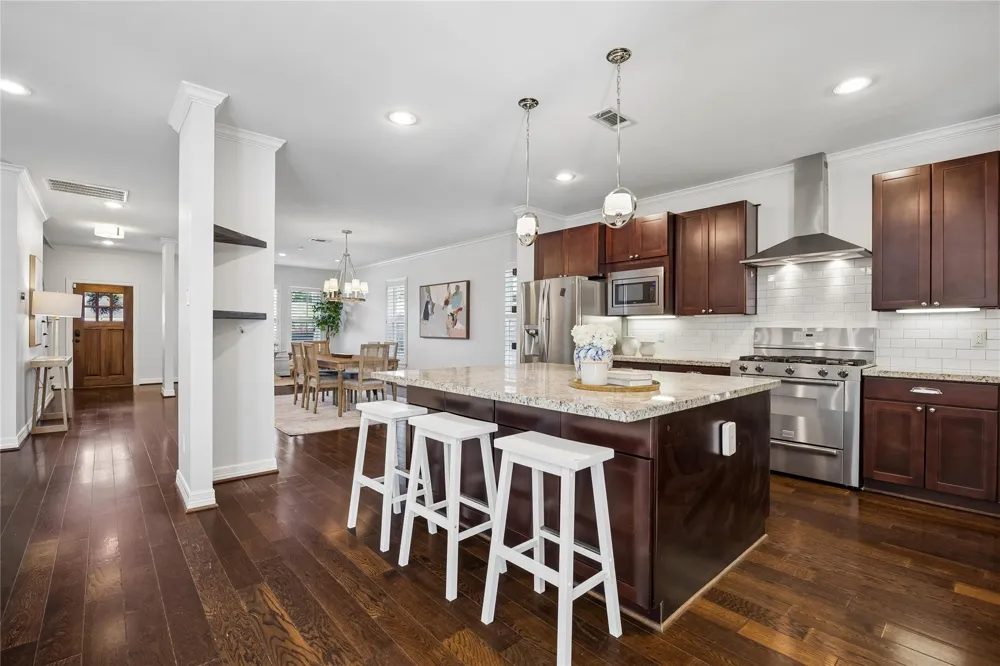 5121 Libbey Lane Houston, TX 77092