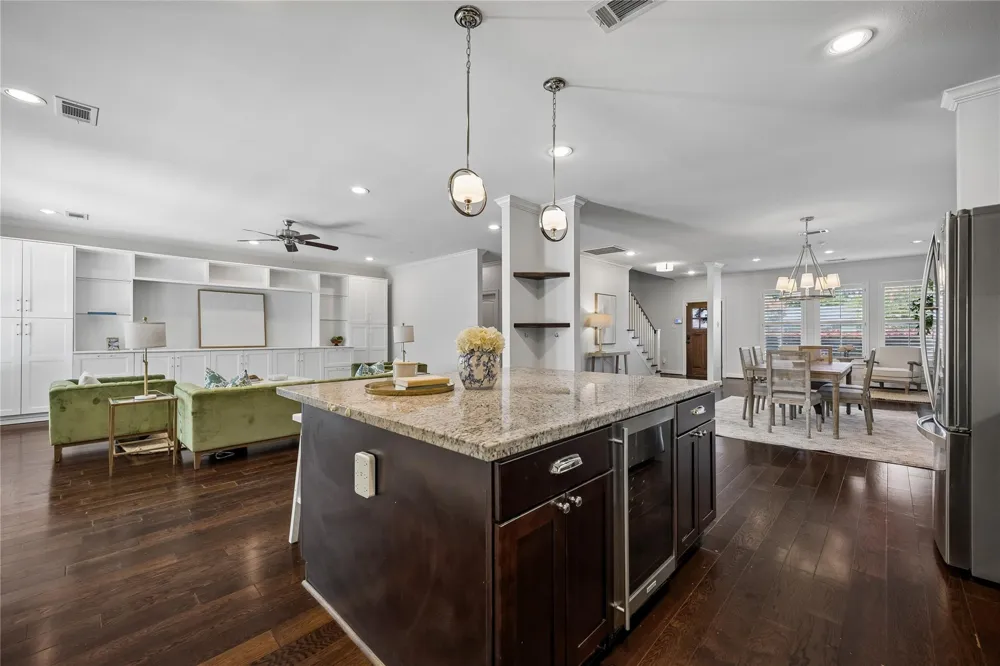 5121 Libbey Lane Houston, TX 77092