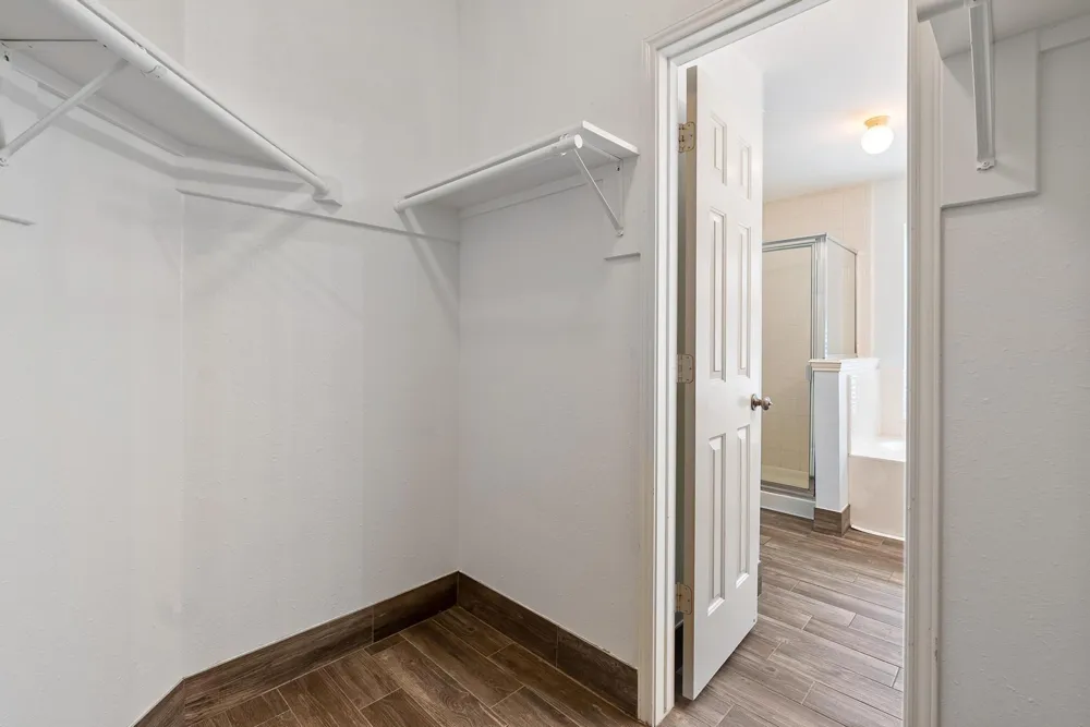 10638 Desert Springs Circle Houston, TX 77095