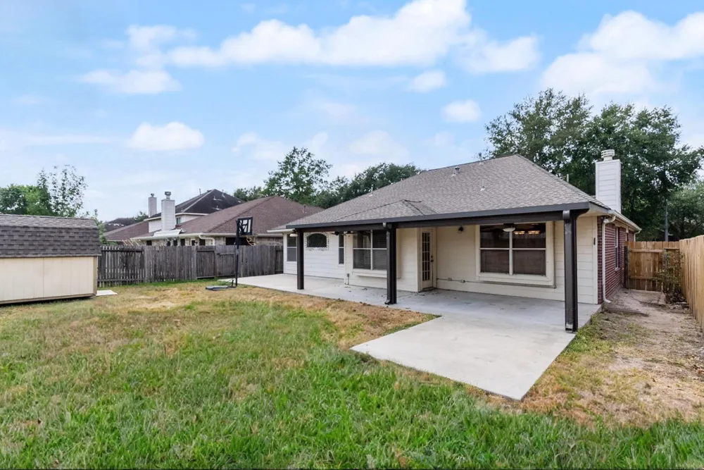 10638 Desert Springs Circle Houston, TX 77095
