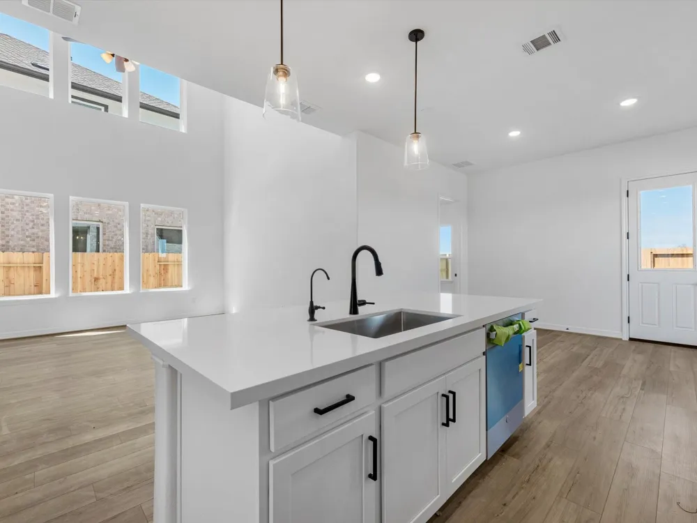 22515 Camp Driftwood Way Waller, TX 77484