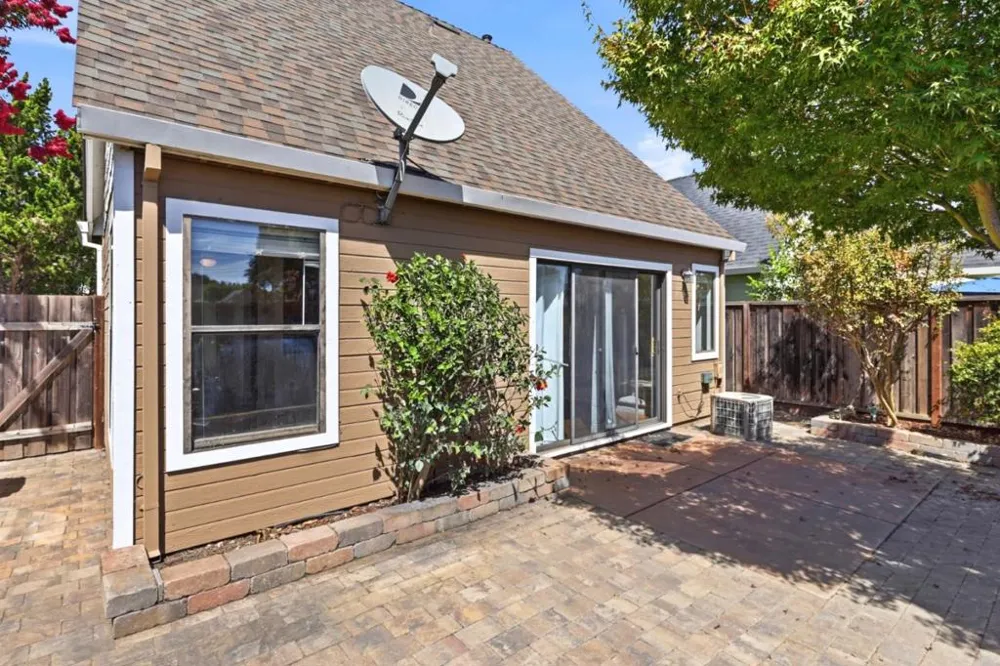 744 Anne Lane Morgan Hill, CA 95037