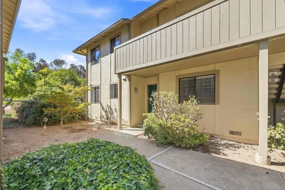 1081 Abbott Avenue Milpitas, CA 95035