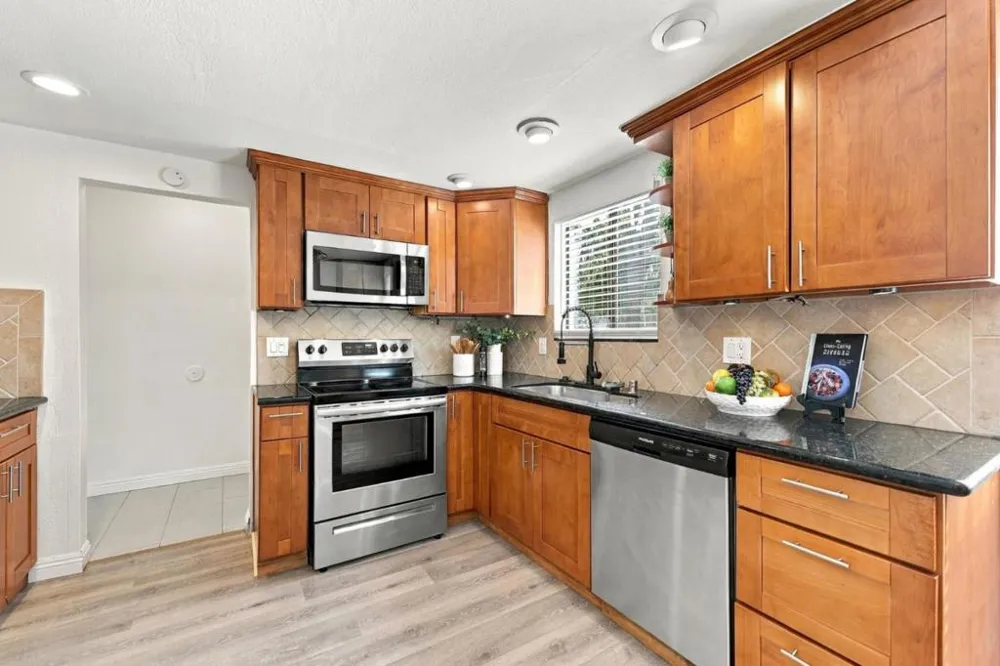 1081 Abbott Avenue Milpitas, CA 95035