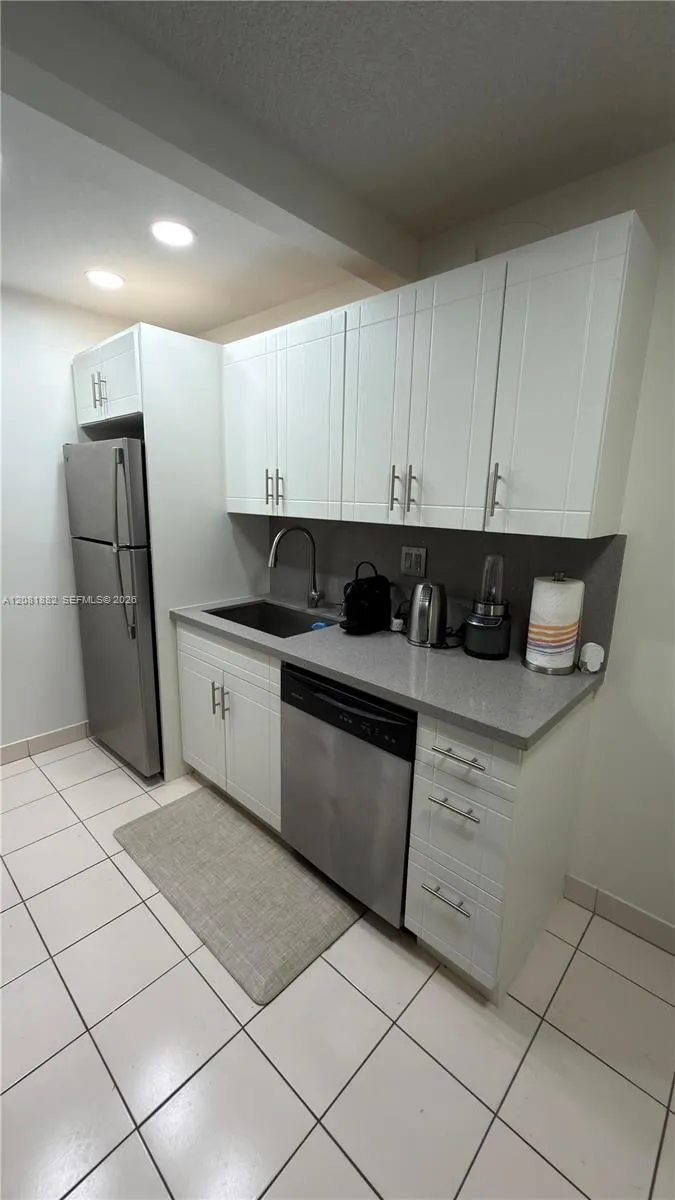 2145 Pierce St #223 Hollywood, FL 33020