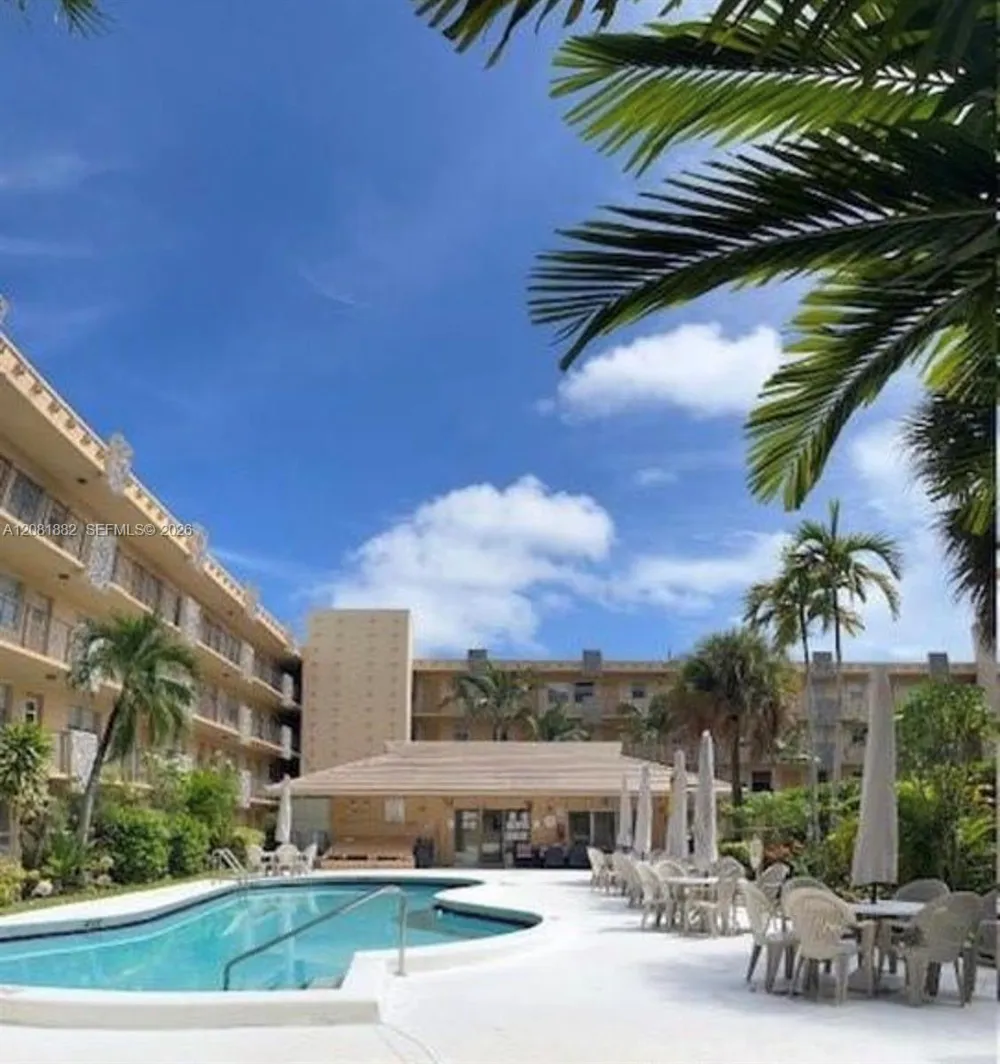 2145 Pierce St #223 Hollywood, FL 33020