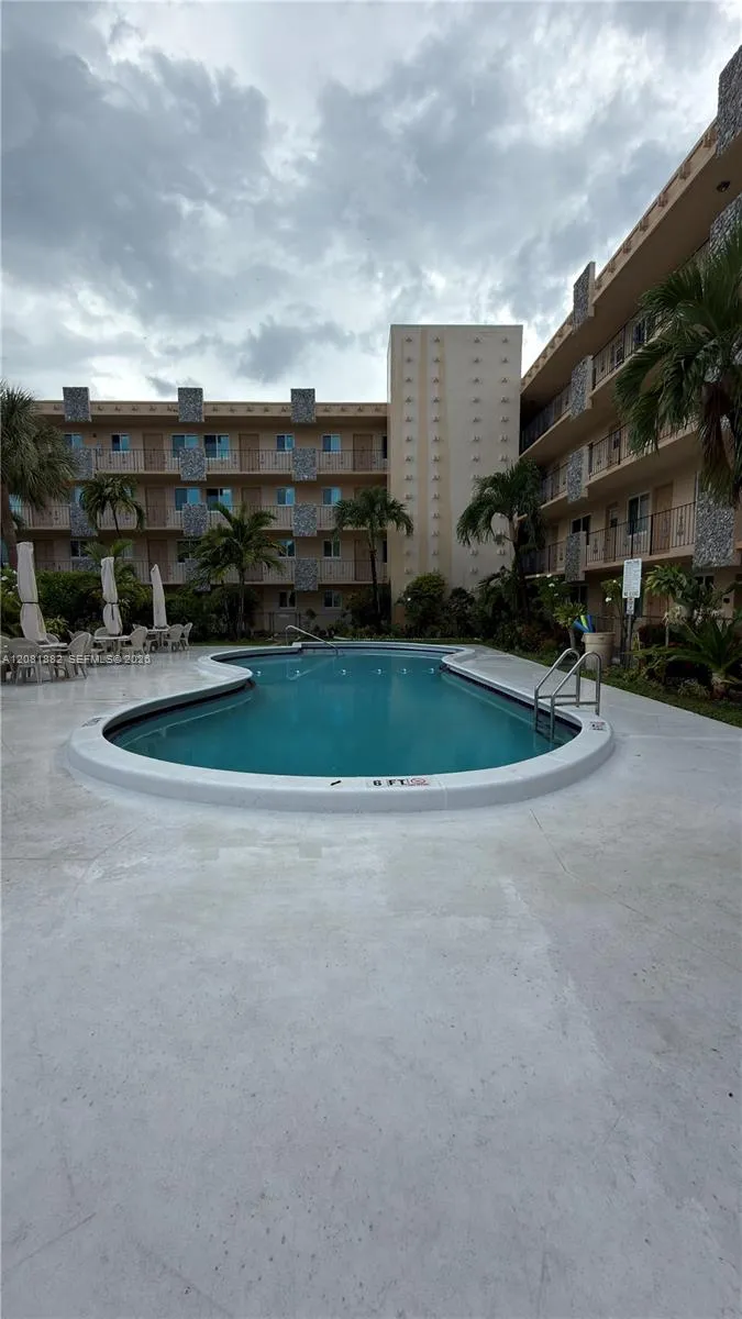 2145 Pierce St #223 Hollywood, FL 33020