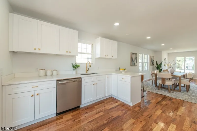 46 Birch St Bloomfield, NJ 07003