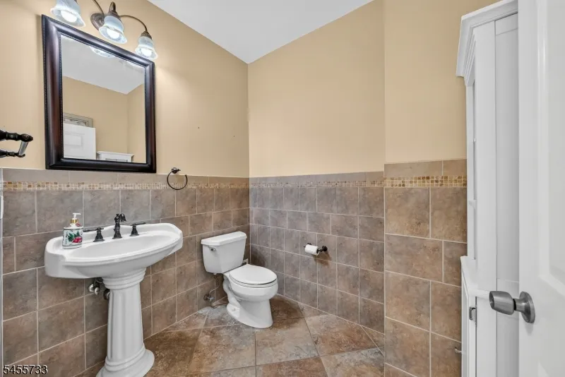 24 Pine Brook Rd Montville, NJ 07082