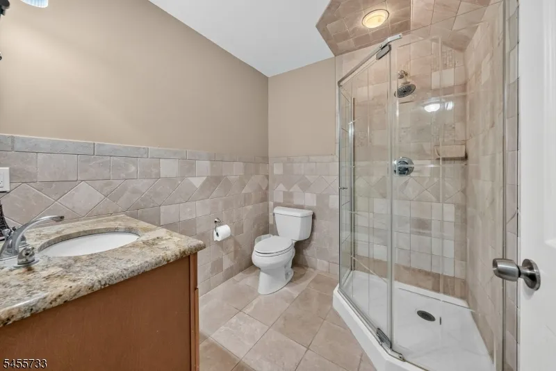 24 Pine Brook Rd Montville, NJ 07082