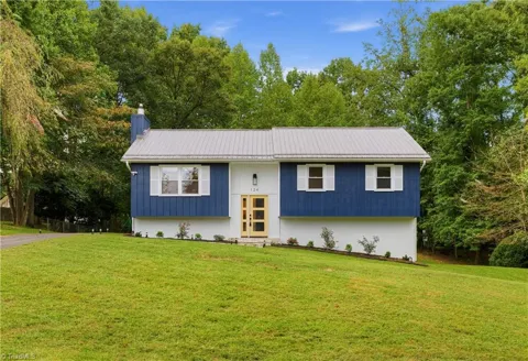 124 Oak Ridge Drive