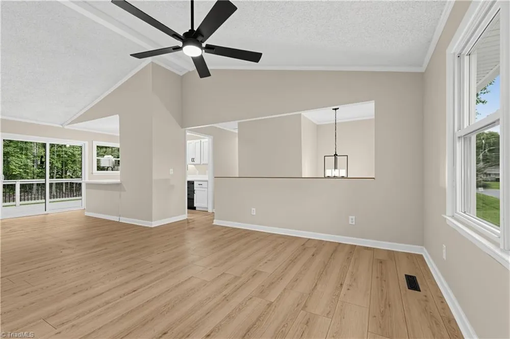 124 Oak Ridge Drive Mount Airy, NC 27030