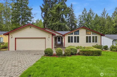 325 Rollingwood Drive