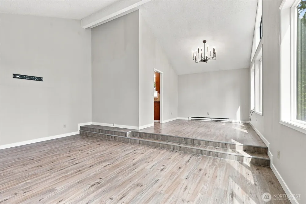 325 Rollingwood Drive Kelso, WA 98626