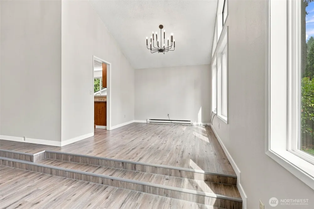 325 Rollingwood Drive Kelso, WA 98626