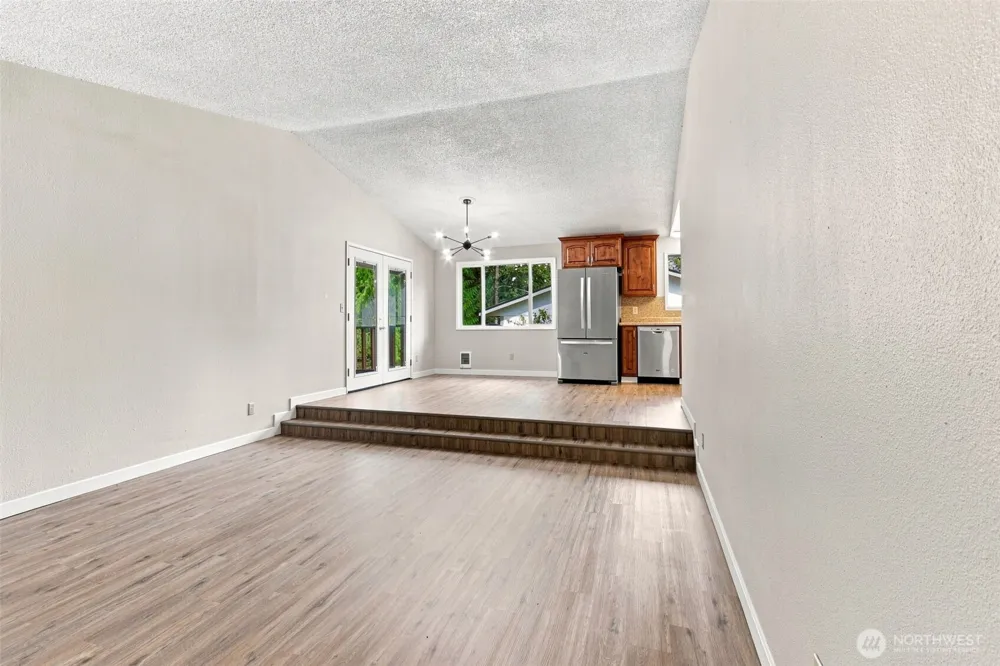 325 Rollingwood Drive Kelso, WA 98626