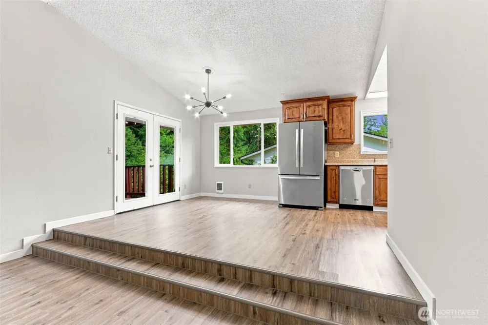 325 Rollingwood Drive Kelso, WA 98626