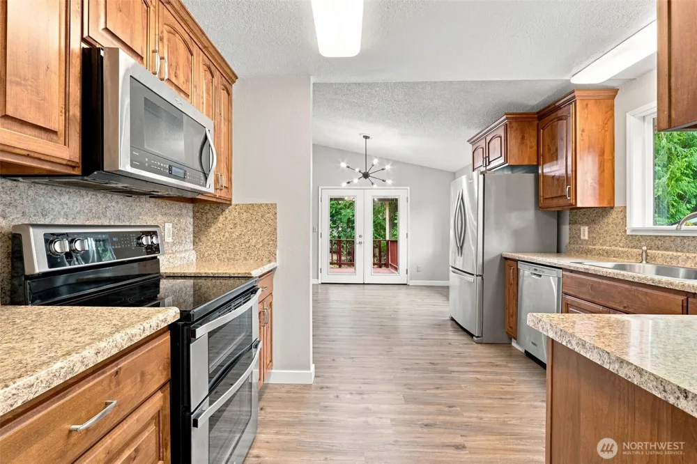 325 Rollingwood Drive Kelso, WA 98626