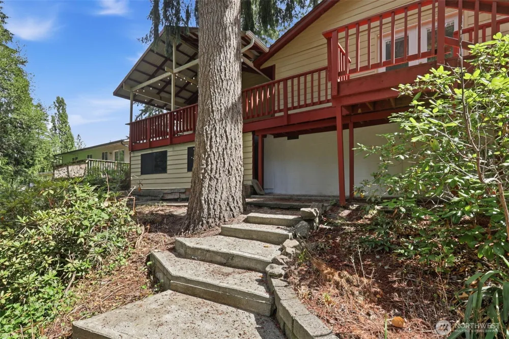 325 Rollingwood Drive Kelso, WA 98626