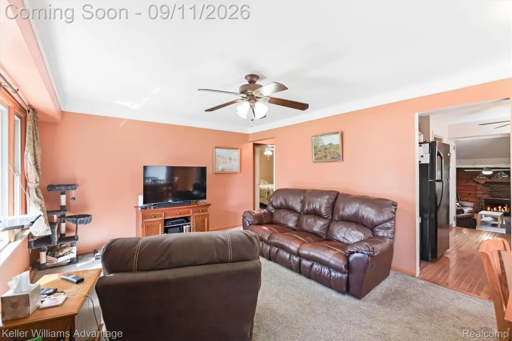 8114 Locklin Lane Commerce Charter Township, MI 48382