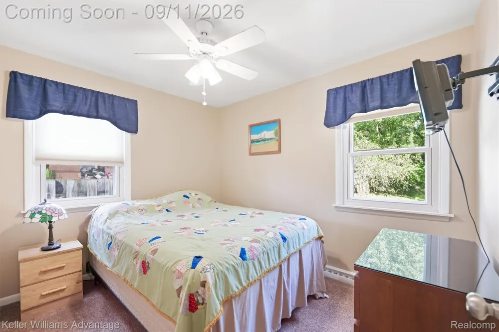 8114 Locklin Lane Commerce Charter Township, MI 48382