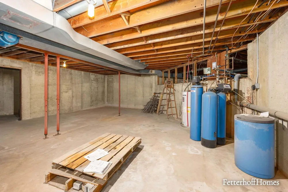 5474 Garfield Street Polkton Charter Township, MI 49404