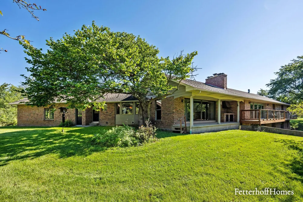 5474 Garfield Street Polkton Charter Township, MI 49404