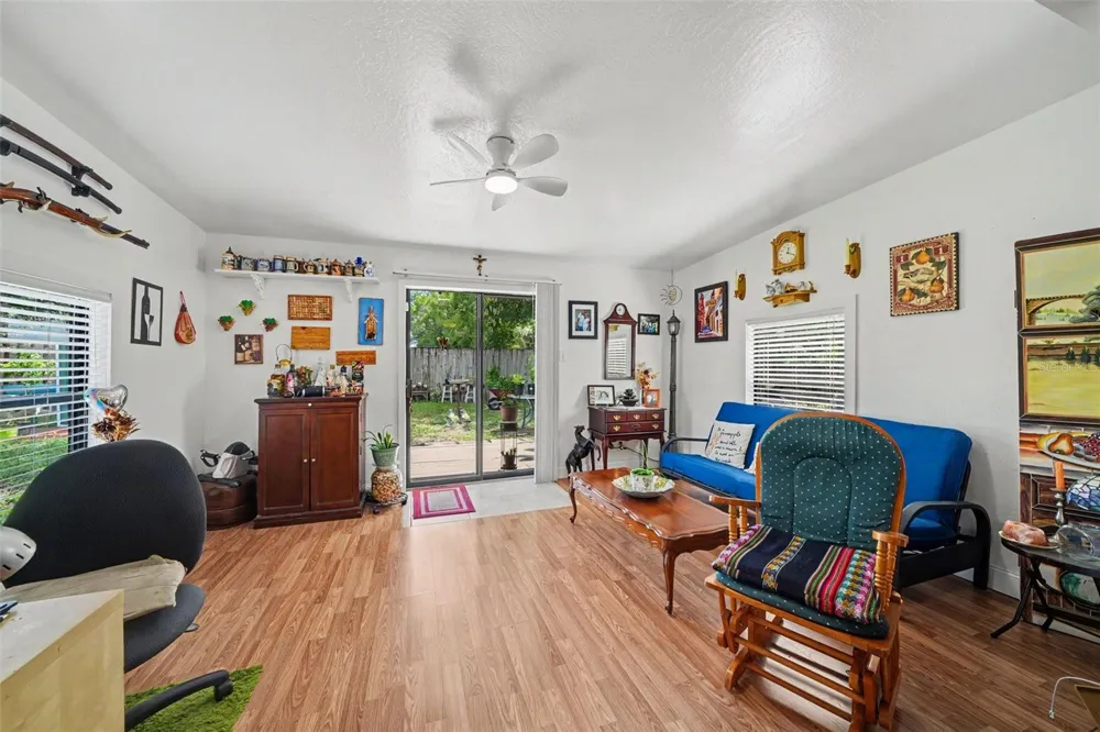 2399 KIMBERLY DRIVE Deltona, FL 32738