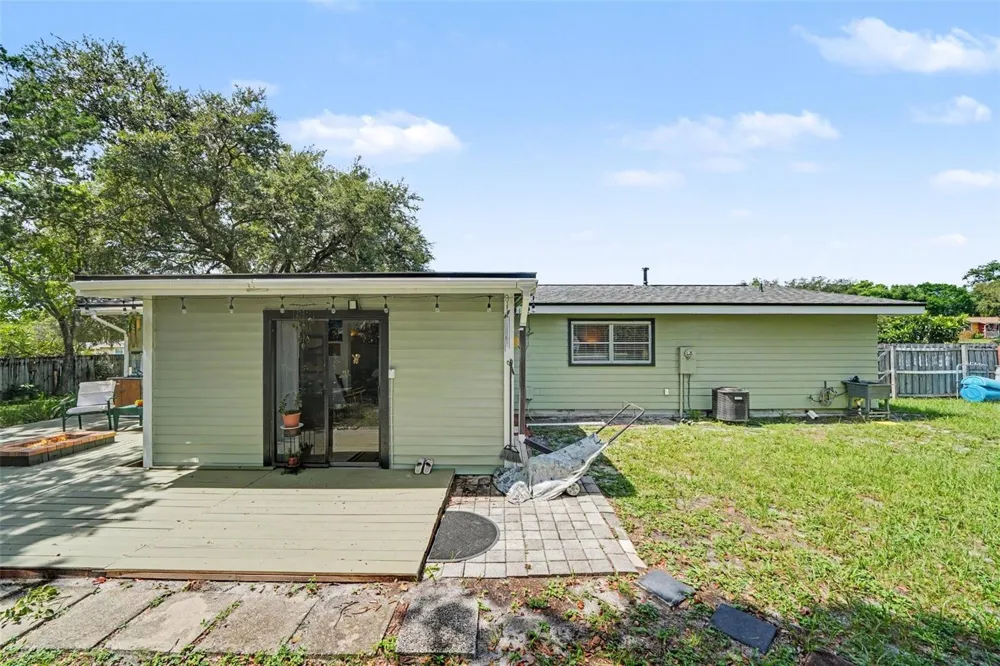 2399 KIMBERLY DRIVE Deltona, FL 32738