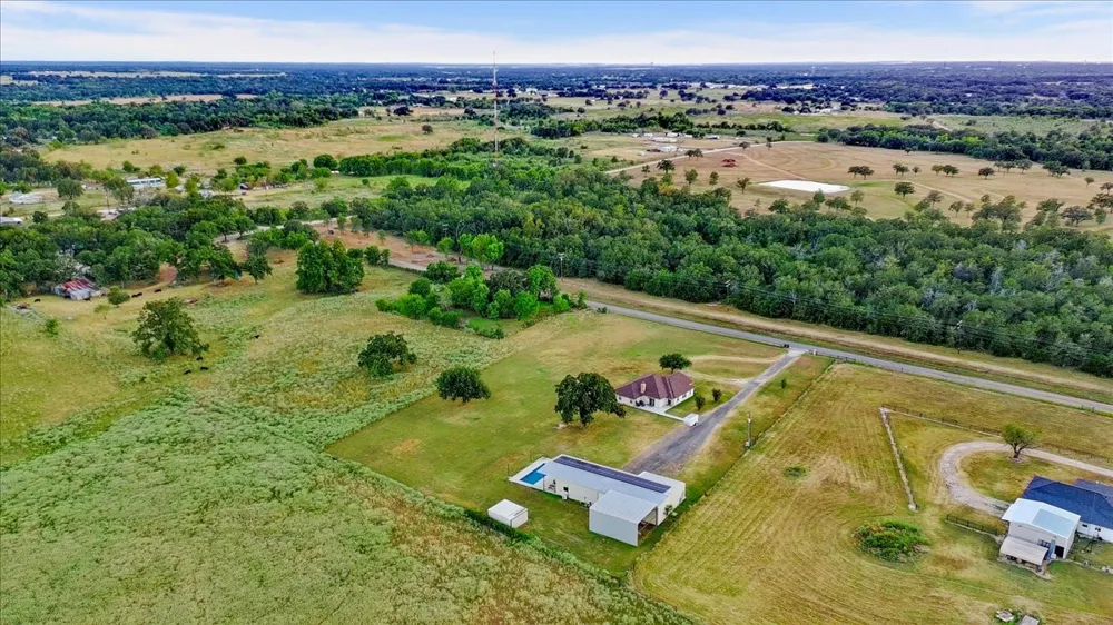 972 County Road 335 Rockdale, TX 76567
