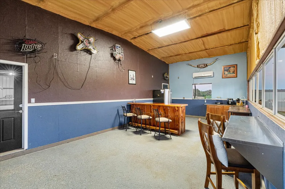 972 County Road 335 Rockdale, TX 76567