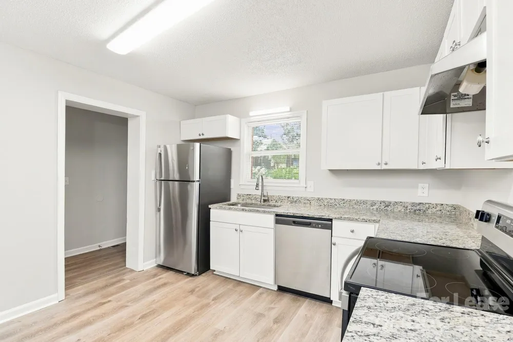 9307 Feldbank Drive Charlotte, NC 28216