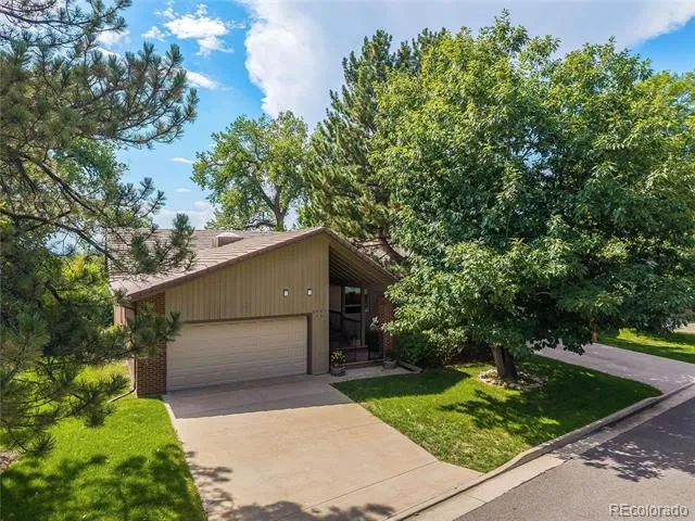 2601 S Quebec Street #10 Denver, CO 80231