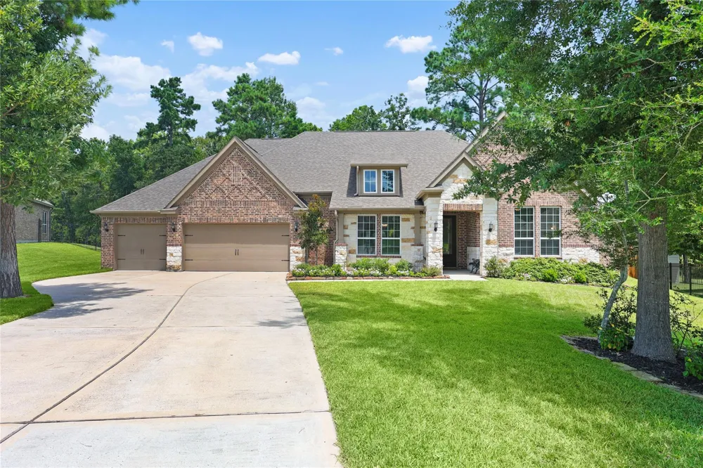179 Magnolia Reserve Loop Magnolia, TX 77354