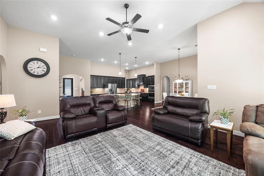 179 Magnolia Reserve Loop Magnolia, TX 77354